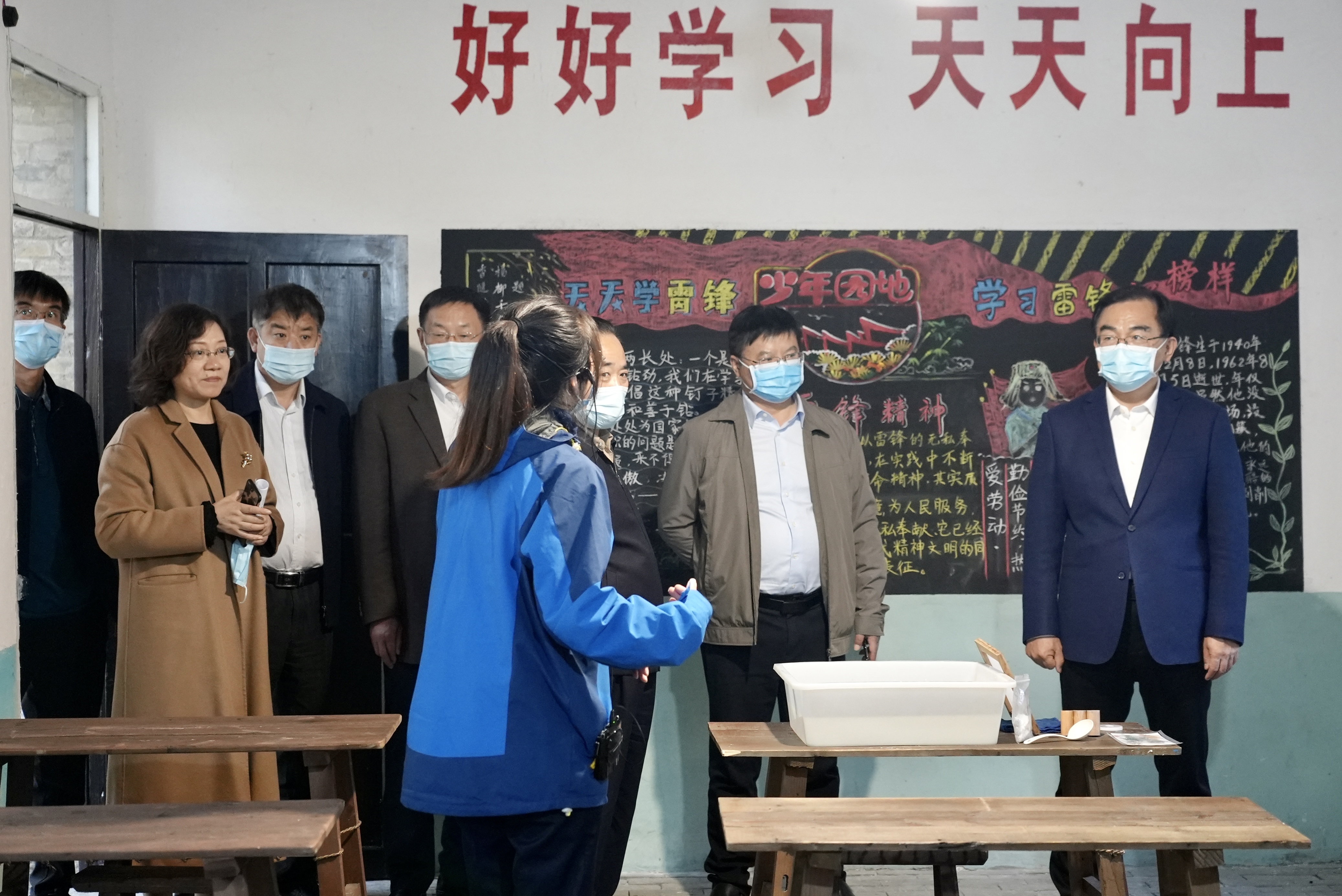 菏泽市政协来盐城草房子考察